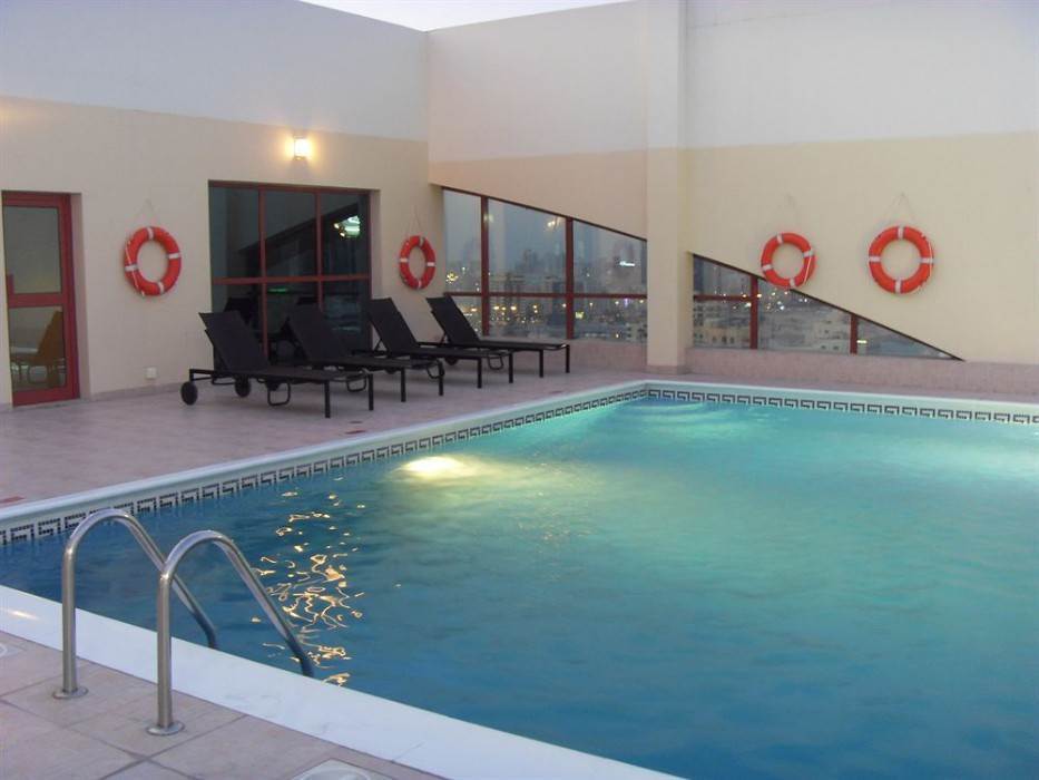 Al Raya Suites Hotel Манама Екстер'єр фото