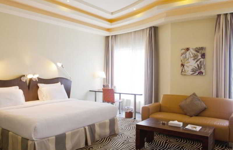 Al Raya Suites Hotel Манама Екстер'єр фото